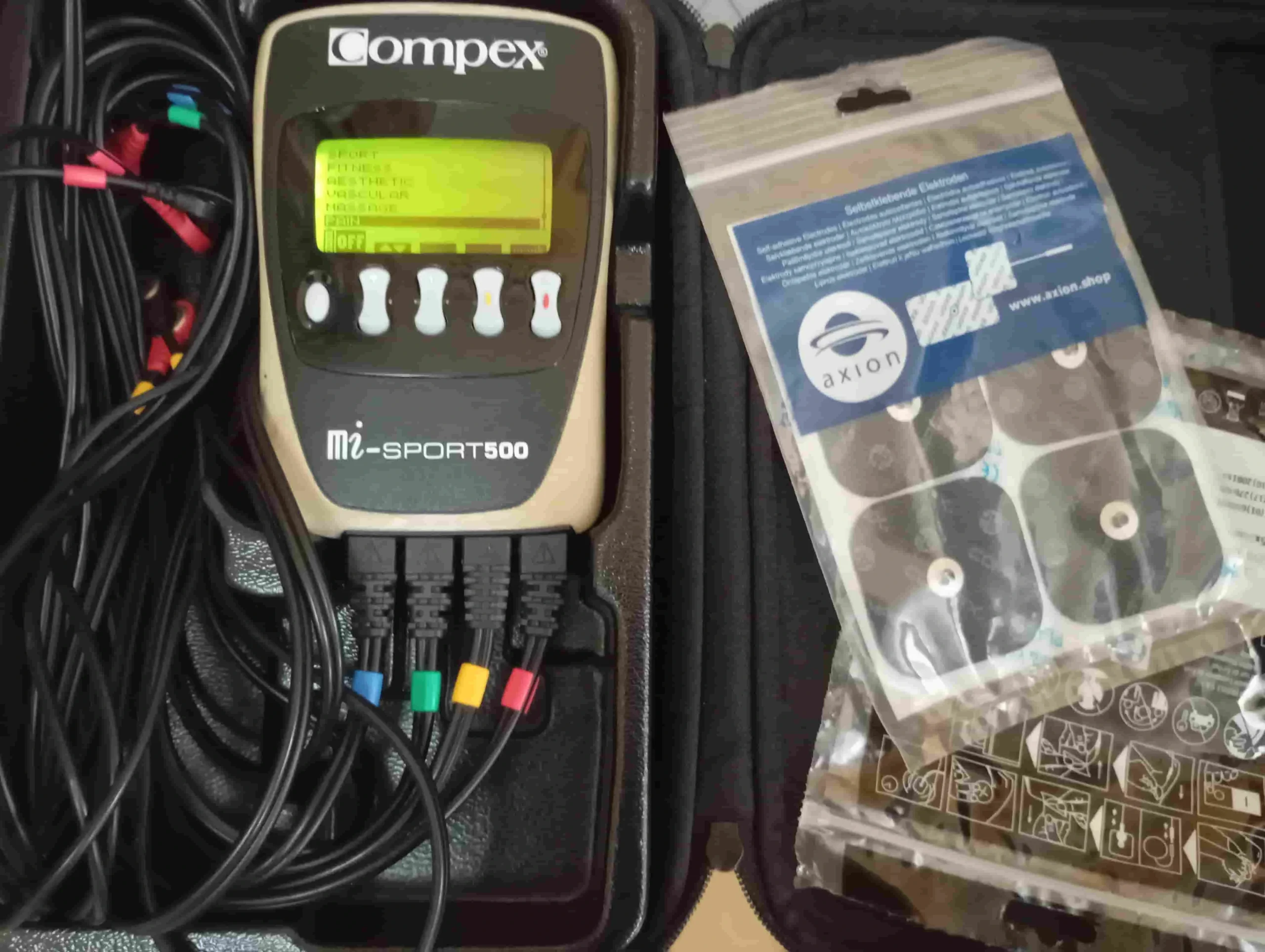 COMPEX mi-SPORT500 EMS & TENS unit close up COMPEX mi-SPORT500 EMS & TENS unit close up